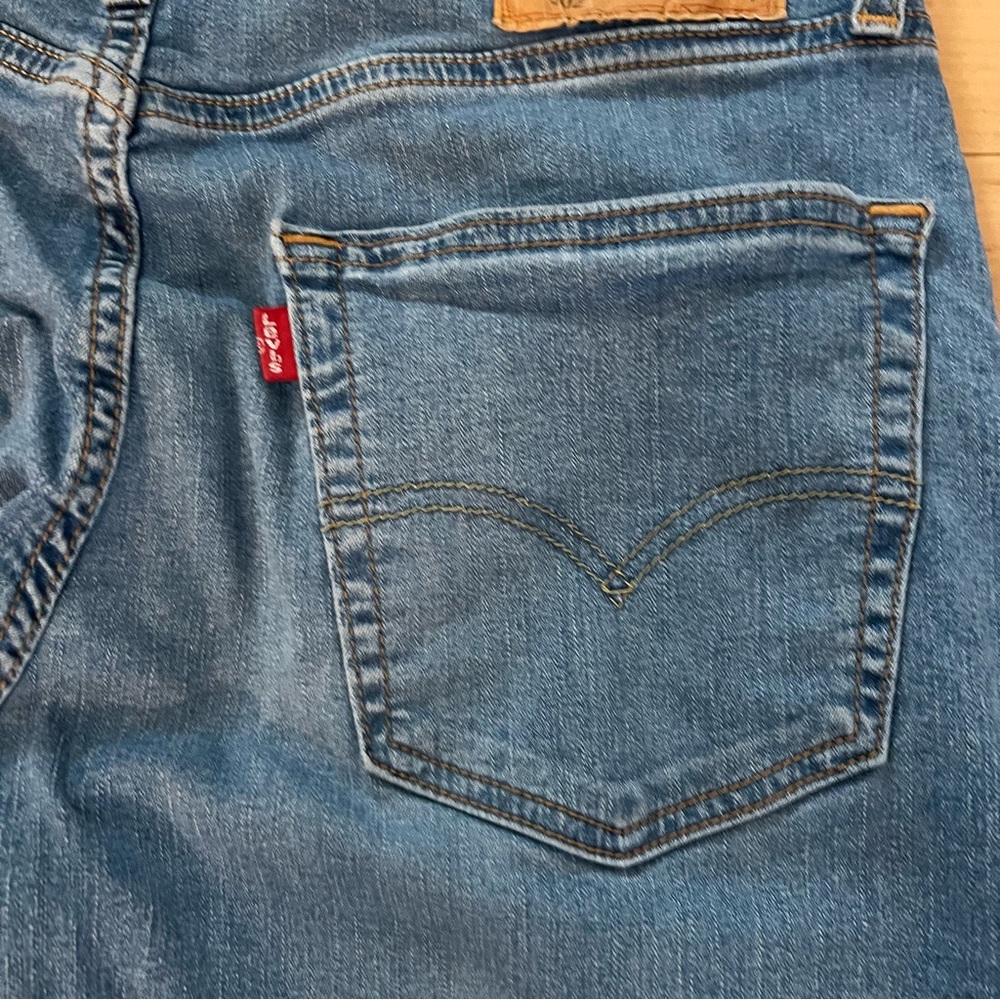 502 Levi’s 30x34 - Picture 7 of 13